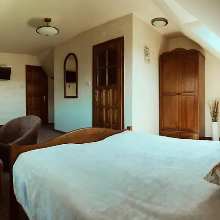 Dw Basia I Pansiyon Bialka Tatrzanska